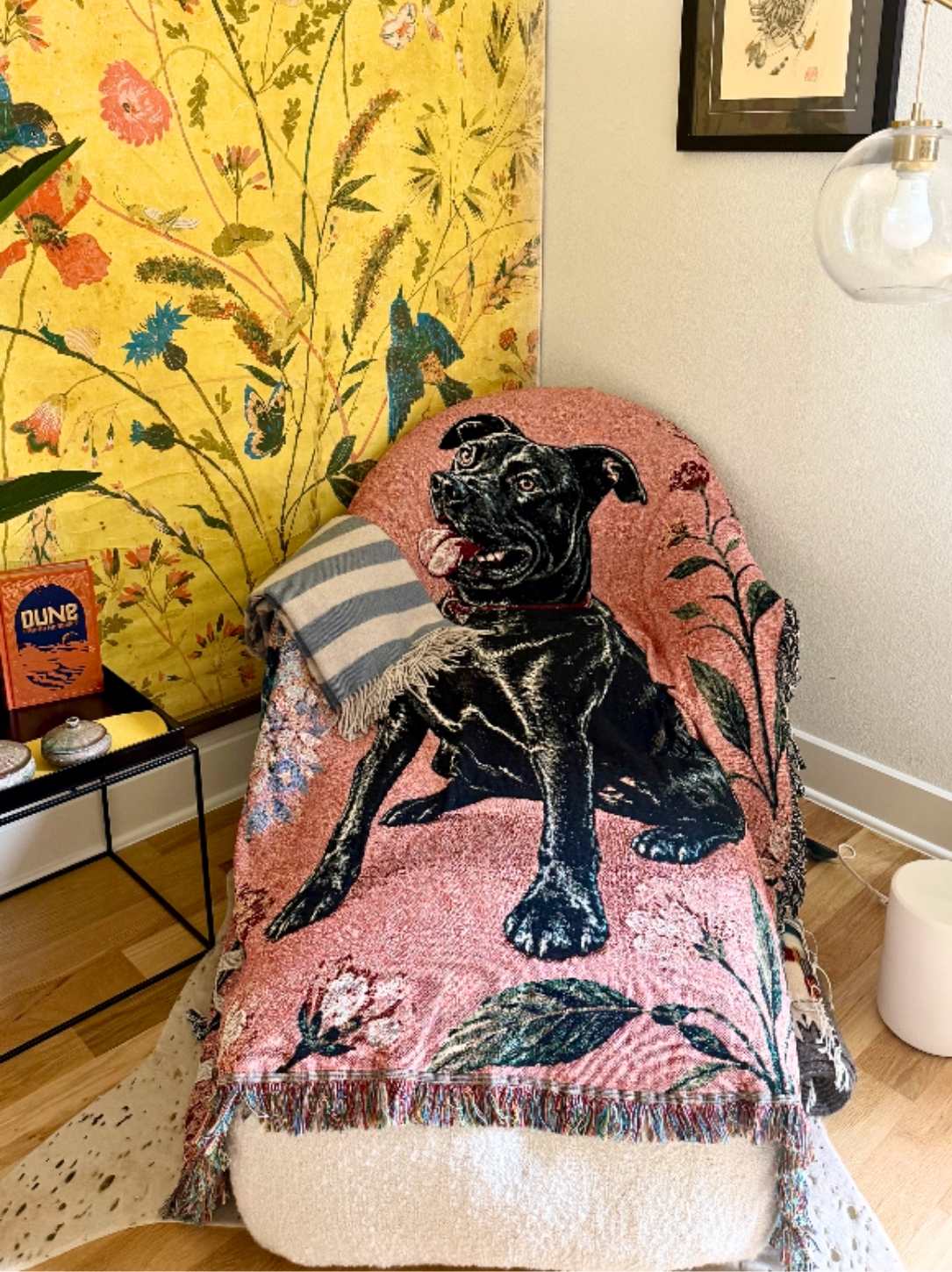 Min K.